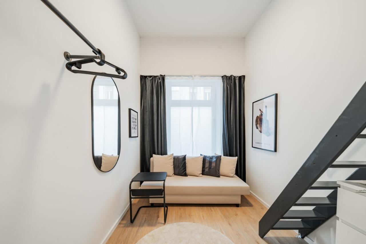 Chic Central City Rooms By Home2 ウィーン エクステリア 写真
