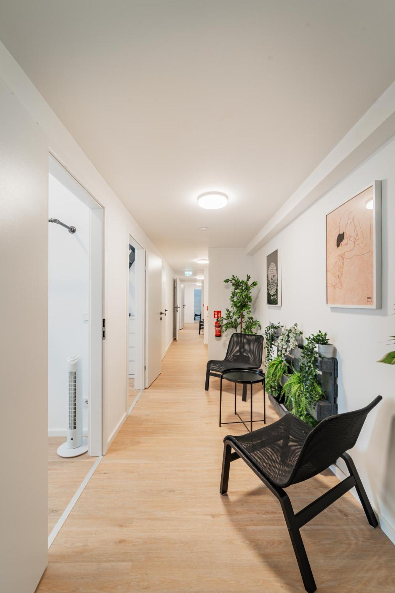 Chic Central City Rooms By Home2 ウィーン エクステリア 写真