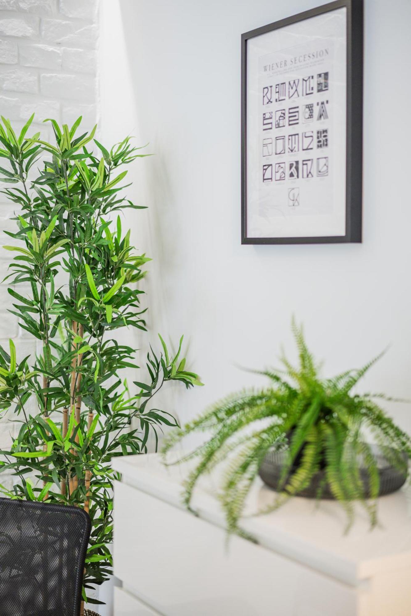 Chic Central City Rooms By Home2 ウィーン エクステリア 写真